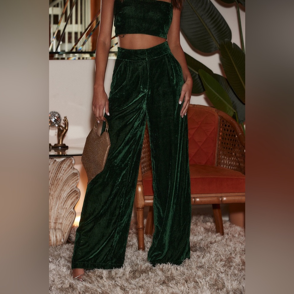 12th Tribe Rhea Emerald Velvet Wide Leg Trousers LIKE NEW Size M
